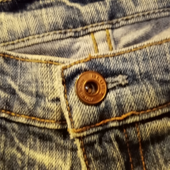 Women’s Light Wash Bootcut Jeans - Classic Denim ~ Free Shipping! ☆ - Picture 5 of 11